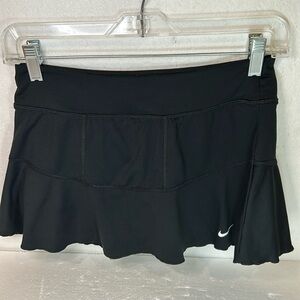 Nike Dry Fit tech skort Small Black